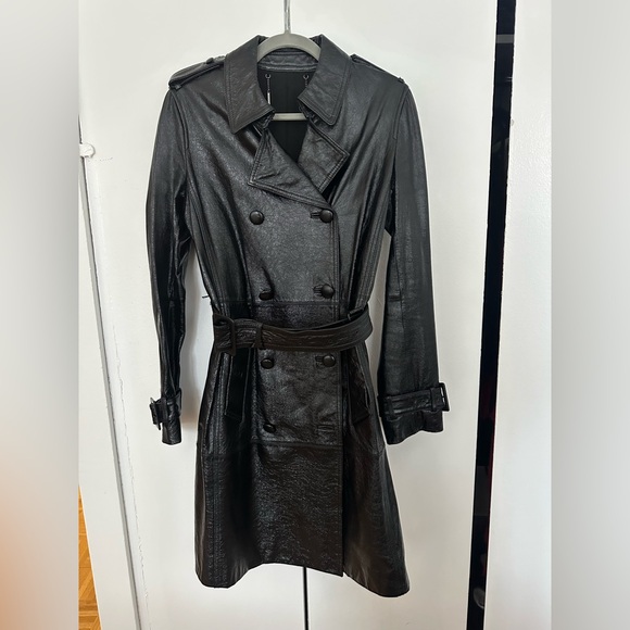 Elie Tahari Jackets & Blazers - Elie Tahari Black Patent Leather Vinyl Trench Coat Small